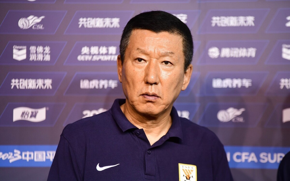 关于崔康熙旧伤复发返韩治疗将组建临时团队负的信息