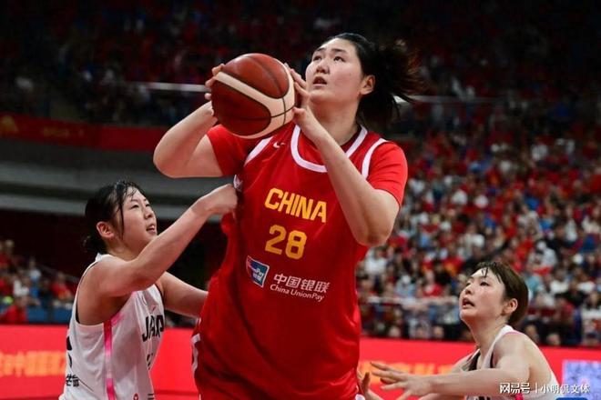 包含太强了！张子宇打脸日本主帅中日二番战女篮攻防俱佳的词条